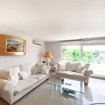 Sur Les Berges De Siagne Apartament
